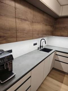 33b150aa-82c5-4226-aac6-4fb119c528c6